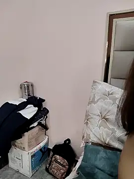 Snapshot of Cute_Jasmin_ chatting on November 19, 2025, 5:51 am Cute Jasmin online show from November 19, 2025, 5:51 am