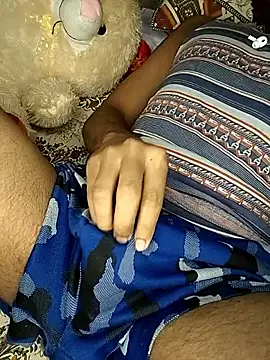 Snapshot of flingster_hunt chatting on November 12, 2025, 1:04 pm flingster hunt online show from November 12, 2025, 1:04 pm