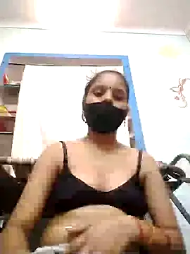 Komal-Rajput online show from September 14, 2025, 8:37 am