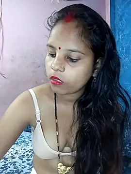 Komal-Rajput online show from February 12, 2026, 6:46 am