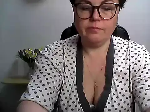 Snapshot of EllaLove2277 chatting on February 17, 2026, 6:54 am EllaLove2277 online show from February 17, 2026, 6:54 am