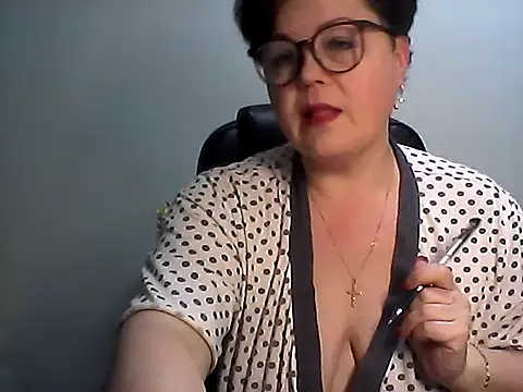 Snapshot of EllaLove2277 chatting on February 22, 2026, 5:47 pm EllaLove2277 online show from February 22, 2026, 5:47 pm