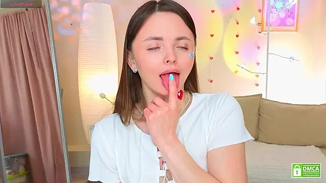 OliviaKis  online show from March 29, 2026, 7:43 am