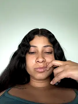 luna1964 online show from November 14, 2025, 10:13 pm