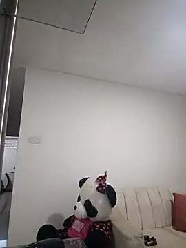 luna1964 online show from September 9, 2025, 11:03 pm