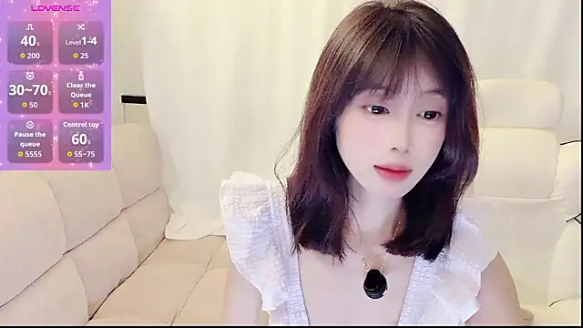 yuanbao a online show from February 25, 2026, 12:16 pm