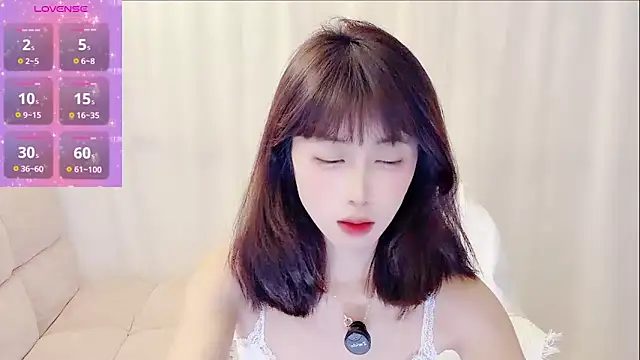 yuanbao a online show from February 19, 2026, 12:13 pm