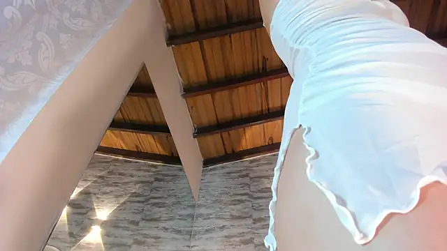 Kristy1  online show from November 14, 2025, 11:14 am