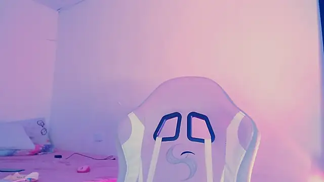 Alice lidell online show from February 5, 2026, 5:53 pm