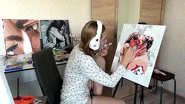 Myrira Light online show from September 14, 2025, 1:55 pm