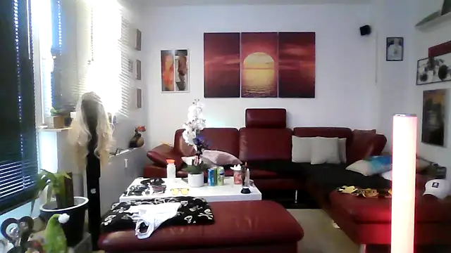 hellgirl1980 online show from October 13, 2025, 1:23 pm