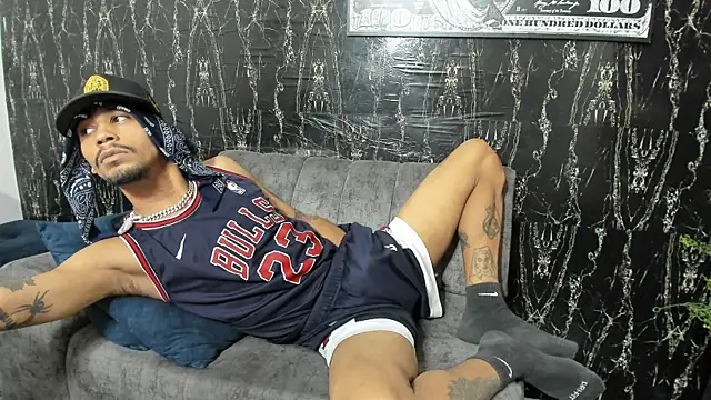 carl jhonson821 online show from November 20, 2025, 2:07 pm