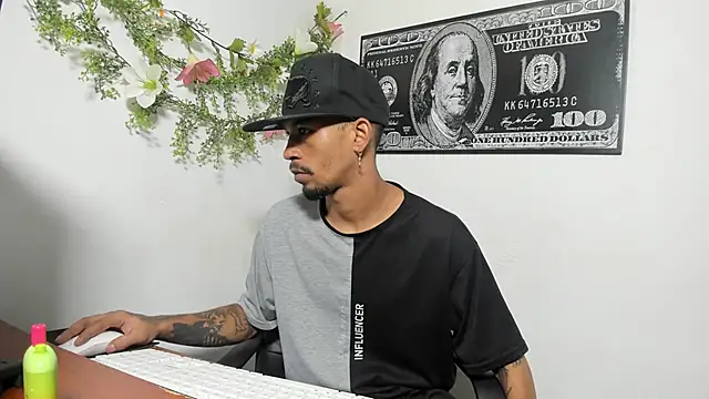 carl jhonson821 online show from November 1, 2025, 1:12 am