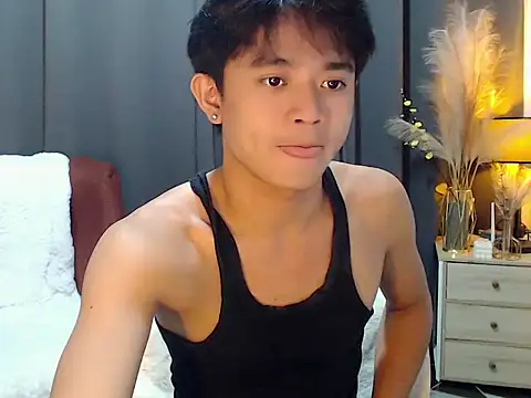 NautyBoyBrazeen 143 online show from April 8, 2026, 3:46 pm