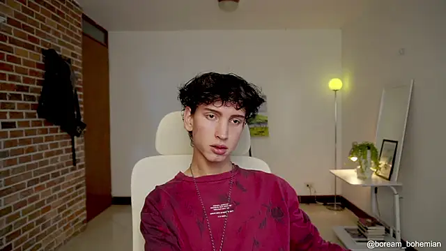 Snapshot of boream chatting on October 17, 2025, 1:35 pm boream online show from October 17, 2025, 1:35 pm