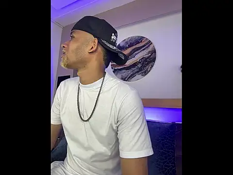 B Wild online show from February 11, 2026, 4:23 am