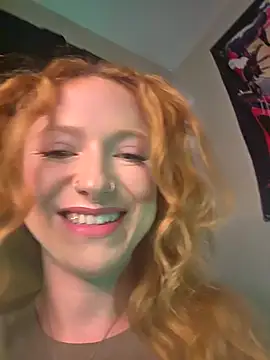 Snapshot of CelesteGreene chatting on September 18, 2025, 7:06 pm CelesteGreene online show from September 18, 2025, 7:06 pm