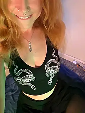 Snapshot of CelesteGreene chatting on September 19, 2025, 9:52 pm CelesteGreene online show from September 19, 2025, 9:52 pm