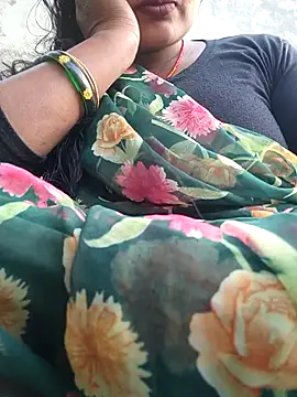 Snapshot of Sexi_shivani chatting on November 7, 2025, 11:26 am Sexi shivani online show from November 7, 2025, 11:26 am