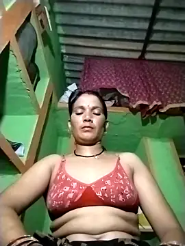 Snapshot of Monika_cut chatting on September 10, 2025, 5:45 pm Monika cut online show from September 10, 2025, 5:45 pm
