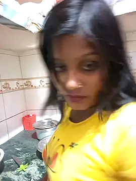 Rashmi Pathak online show from November 23, 2025, 4:55 am