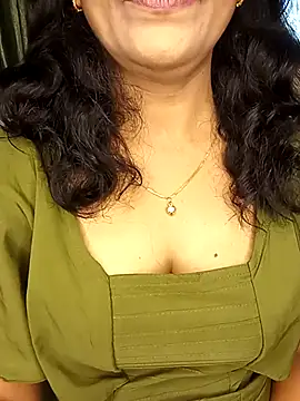 Snapshot of Marathi_rani2 chatting on November 25, 2025, 7:30 am Marathi rani2 online show from November 25, 2025, 7:30 am