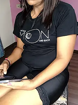 Snapshot of Marathi_rani2 chatting on January 11, 2026, 1:45 am Marathi rani2 online show from January 11, 2026, 1:45 am