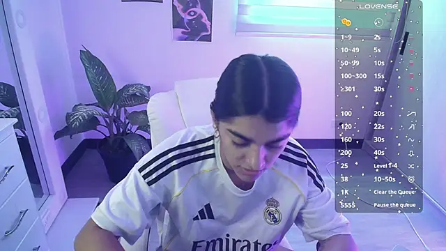 Snapshot of amarasilk_ chatting on June 23, 2026, 4:16 pm amarasilk online show from June 23, 2026, 4:16 pm