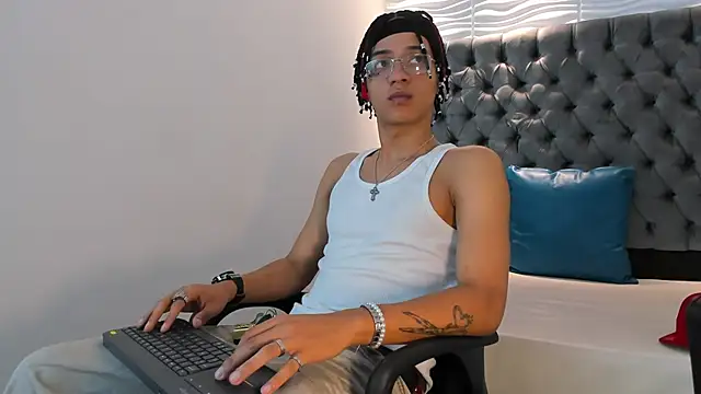 MARSHALL SPENCER online show from December 1, 2025, 1:12 pm