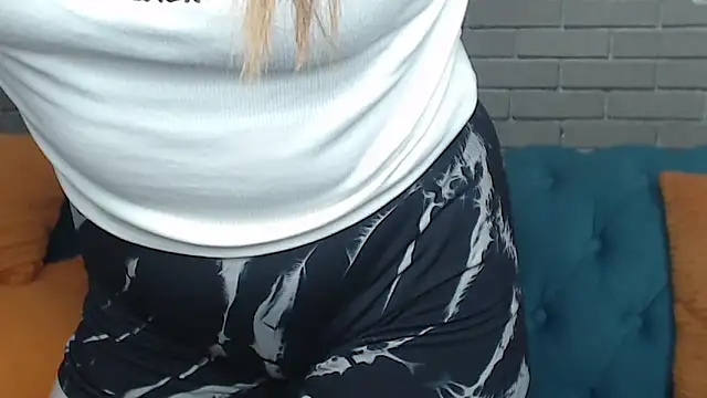 MellinGiG online show from September 13, 2025, 4:45 am