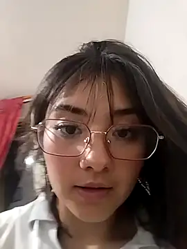 Emily Caprile online show from November 18, 2025, 11:15 pm