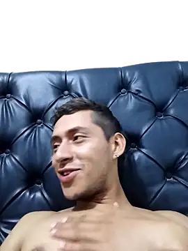 Boy hot- online show from September 10, 2025, 4:22 am