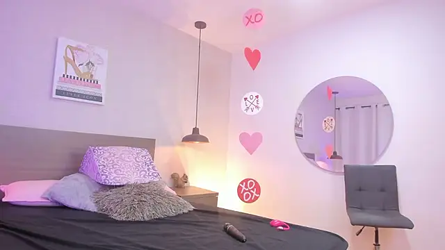 Katyrousee online show from February 27, 2026, 7:03 pm