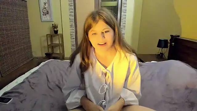 Lilly Jess online show from September 10, 2025, 6:51 pm