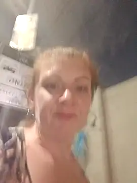 nakedgarbageperson online show from July 27, 2026, 9:38 am