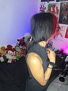 carolinerue online show from March 13, 2026, 10:53 am