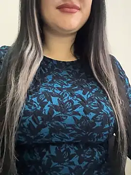 Snapshot of Molly-molly- chatting on February 19, 2026, 6:10 am Molly-molly- online show from February 19, 2026, 6:10 am