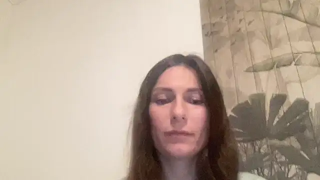 Morravyn online show from November 17, 2025, 6:34 pm