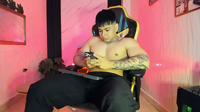 xKevyn online show from October 16, 2025, 12:13 pm