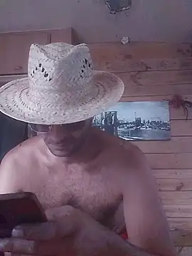 Vikingo1985 online show from September 14, 2025, 5:02 pm