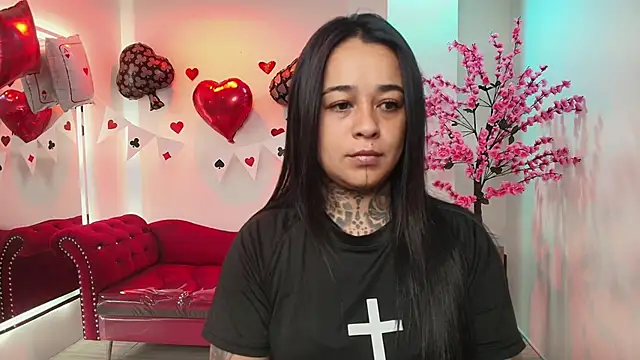 Black roseee online show from February 15, 2026, 3:29 am