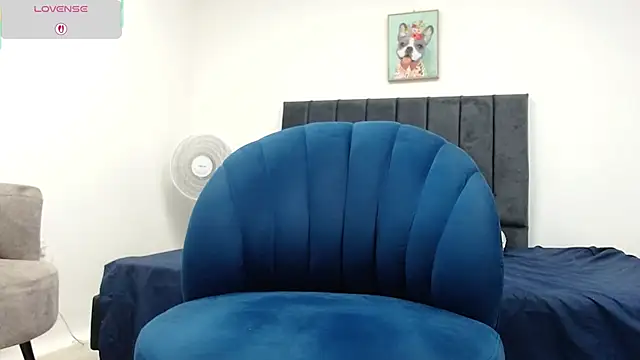 adriel escalante online show from February 10, 2026, 3:38 am