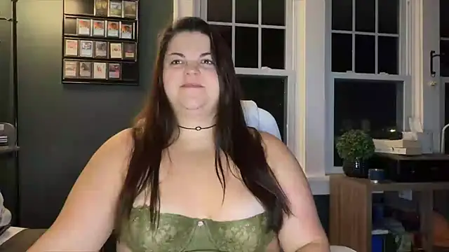 PlayWithBrittany online show from November 18, 2025, 10:45 pm