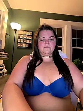 PlayWithBrittany online show from October 28, 2025, 11:25 pm