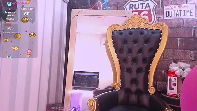 Snapshot of ValeryBerri chatting on November 4, 2025, 11:36 am ValeryBerri online show from November 4, 2025, 11:36 am