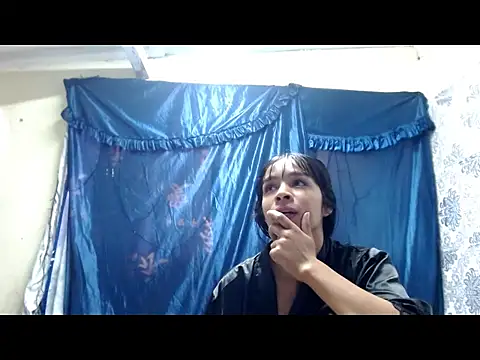 sharon-candy12 online show from September 12, 2025, 9:03 pm