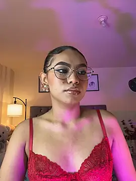 OxanaFedorova1- online show from April 12, 2026, 5:16 pm