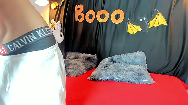 Snapshot of ryan_cum23 chatting on October 29, 2025, 1:59 am ryan cum23 online show from October 29, 2025, 1:59 am