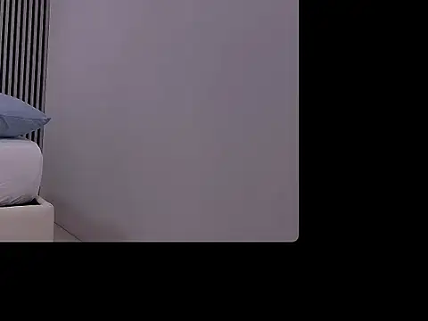 lia carters online show from September 27, 2025, 1:56 am