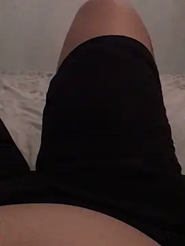 luzmelzinha online show from September 23, 2025, 1:07 pm